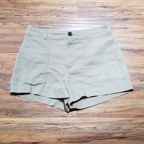 H&M Women's Shorts - Picture 1 of 4